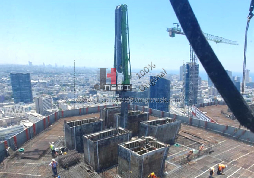 HG33 Lift Shaft Climbing Concrete Placing Boom