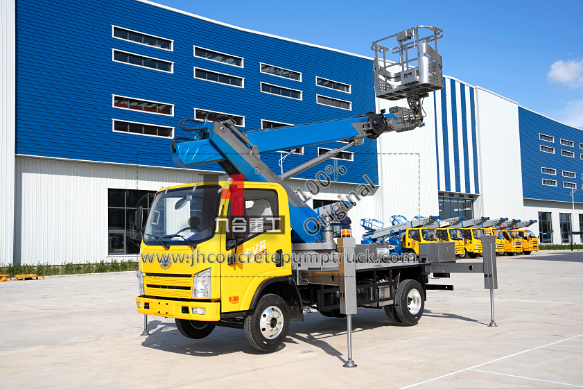 23M Aerial Lift truck