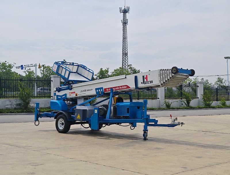36M Trailing ladder truck