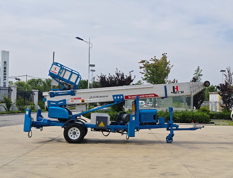 36M Trailing ladder truck
