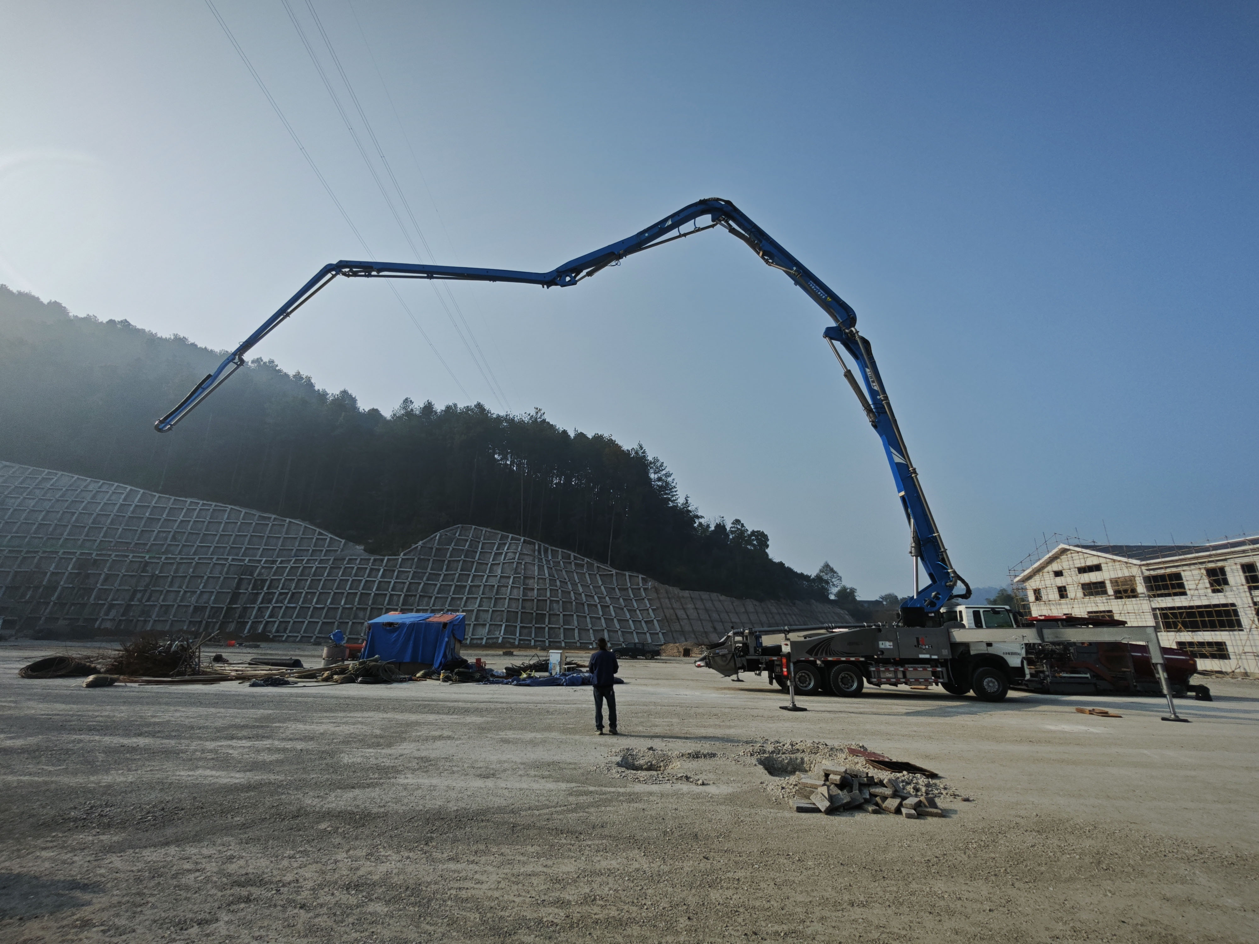 How Jiuhe Concrete Pump Truck Models Stack Up Against Leading Competitors in 2025