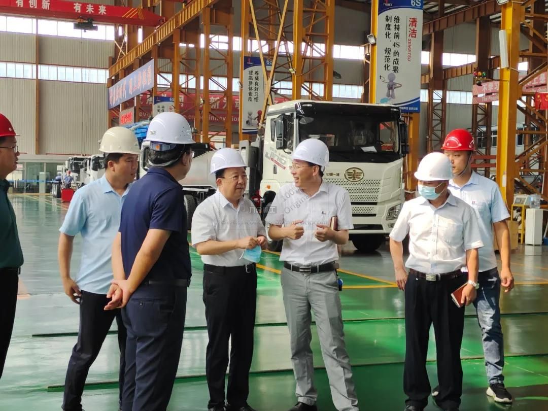 Xin Qixin, director of the Standing Committee of Jimo District People's Congress, visited Jiuhe factory