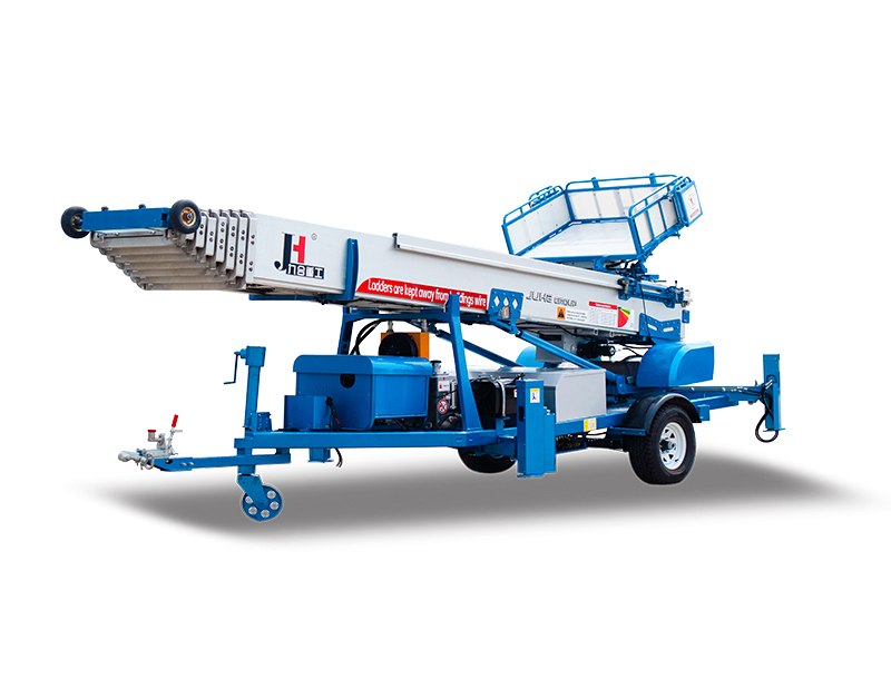36M Trailing ladder truck