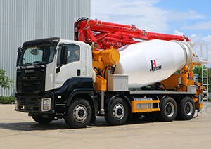 Maintenance of mixer truck in autumn