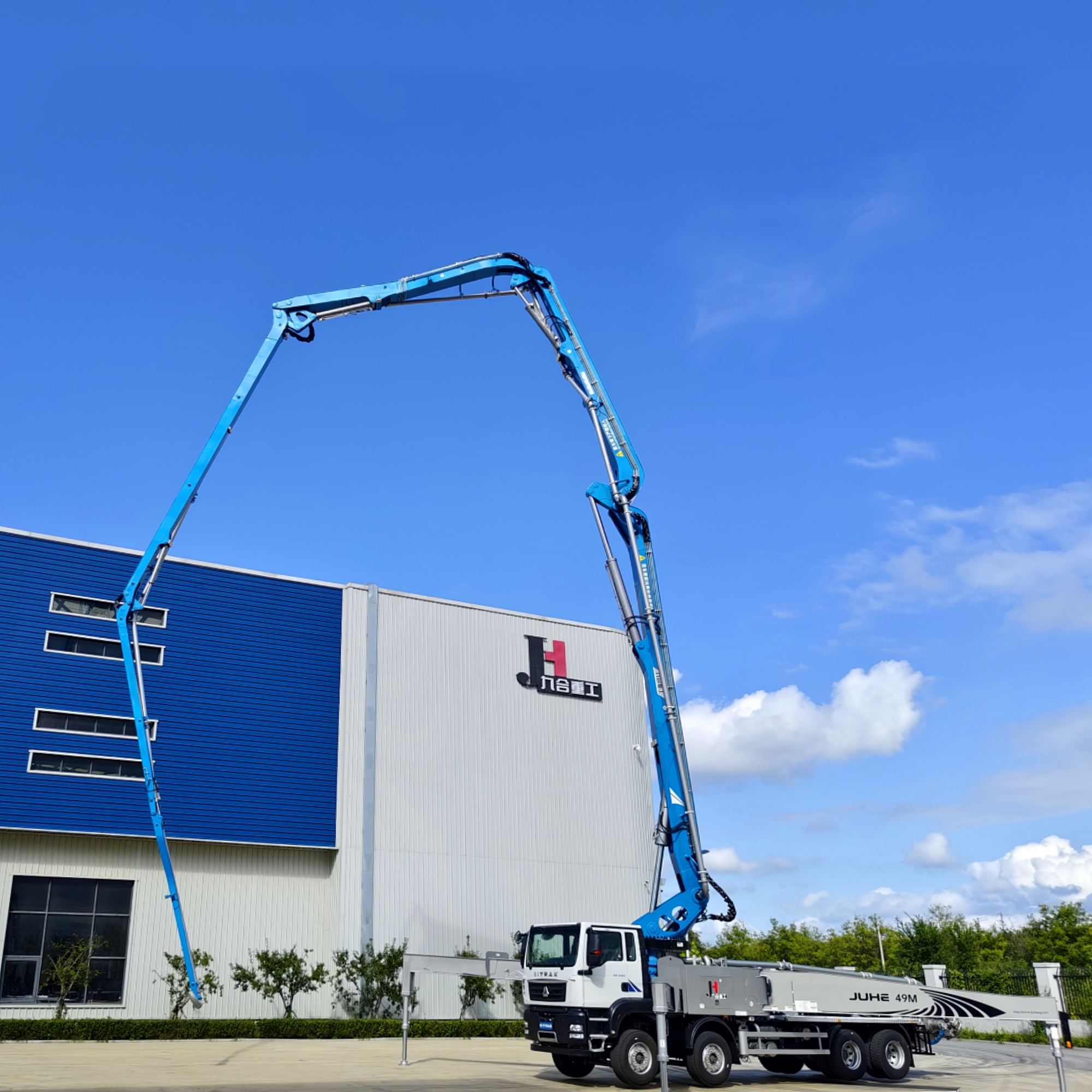 Safety Guidelines & Remote Control Troubleshooting for Concrete Pump Booms