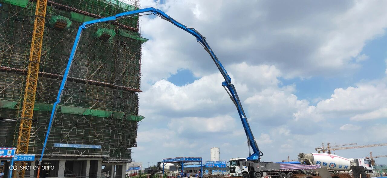 Five Major Factors That Can Cause Concrete Pump Truck Accidents